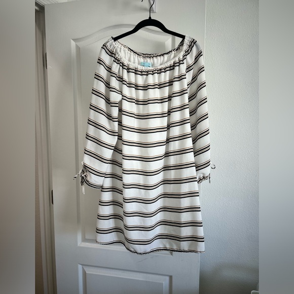She and Sky Off Shoulder Striped Mini Dress SZ L - Picture 1 of 4